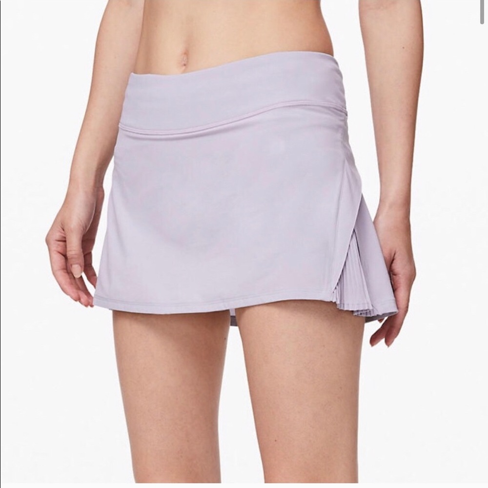 Lululemon Play off the Pleats Skirt Silver Lilac 6